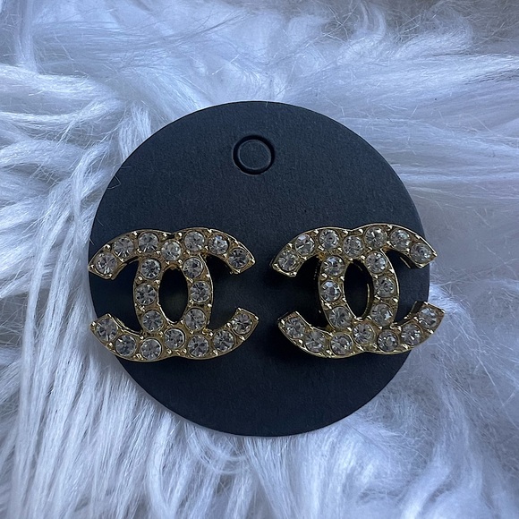 NEW Gold bling crystal Chanel designer logo stud C initial earrings - Picture 6 of 6